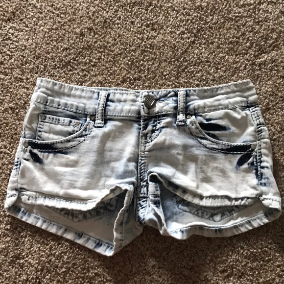 buckle womens jean shorts